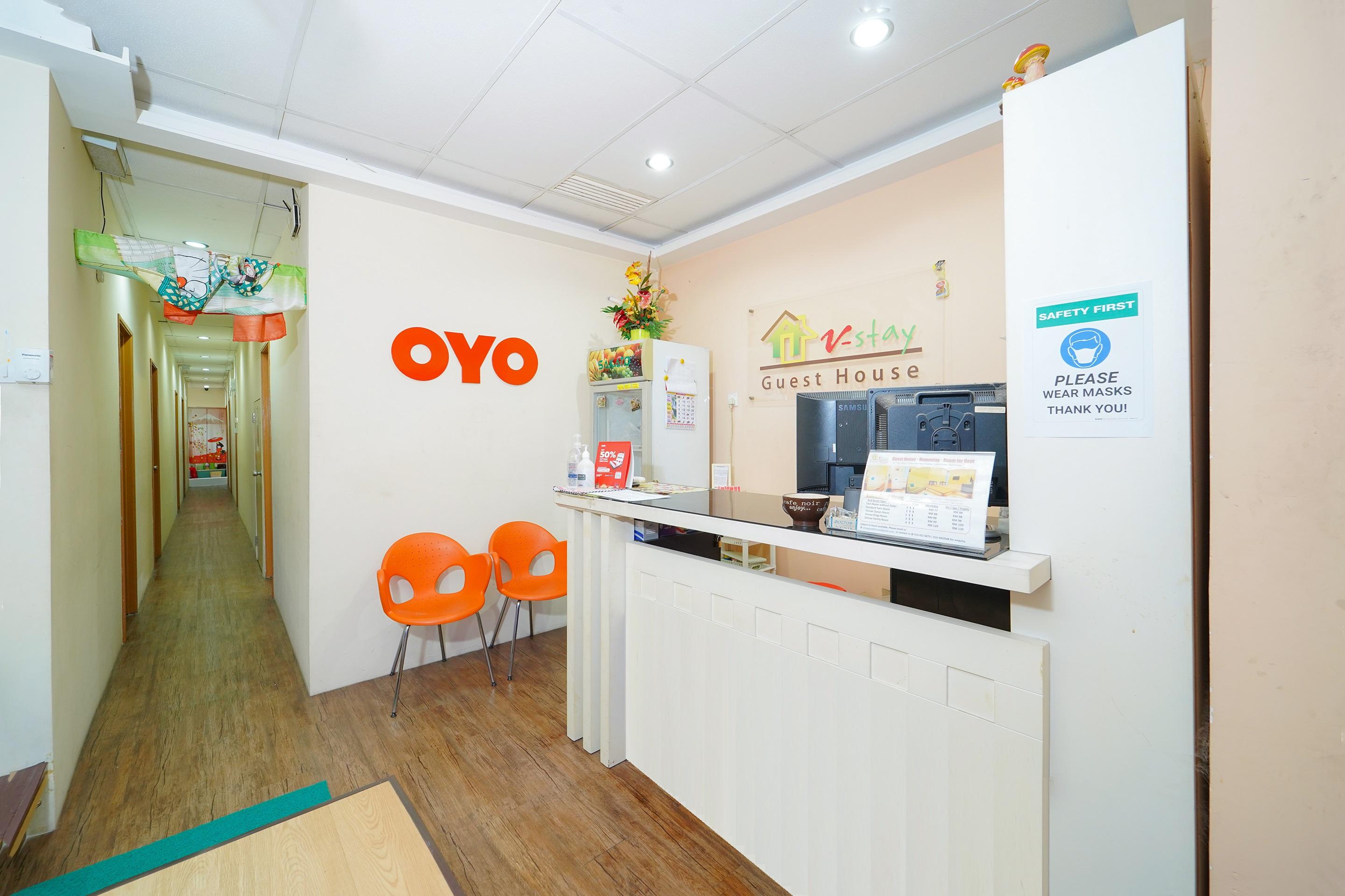 Oyo 89881 V Stay Guesthouse Ayer Itam Exterior foto